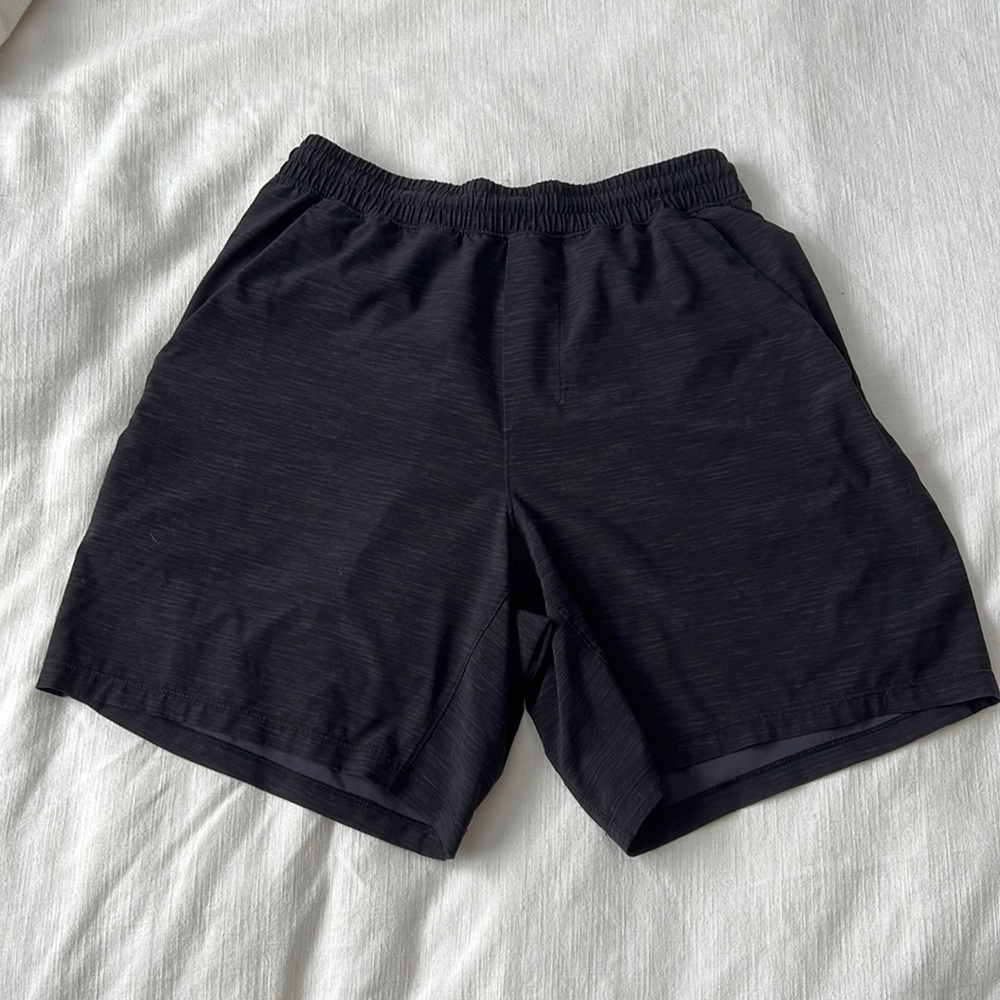 Lululemon Pace Breaker Shorts 7” Inseam Size Medium Black